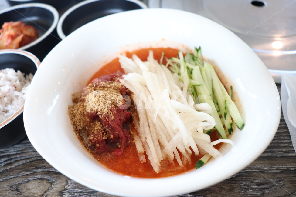 음식,육회,육회물회,물회,food,요리,한식,음식,식재료,요리,food,cook,meal,dishes,food reserves,한식,한국음식,한국요리,korean food,korean dishes,korean meal,korean cook