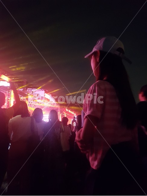 콘서트,야간공연,무대,밤,야외,concert,nightview,사람들,대중,군중,other people,crowd,축제,행사,festival,carnival,event
