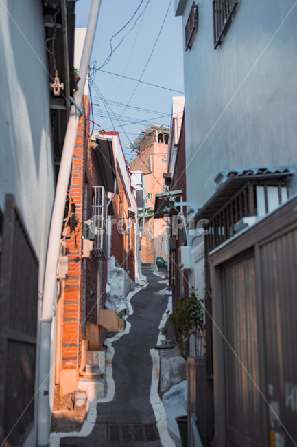 영도,흰여울길,흰여울마을,감성사진,부산영도,골목길,alley,road,도로,urban,어반,town,도시,city,시티,street,거리,building,건물