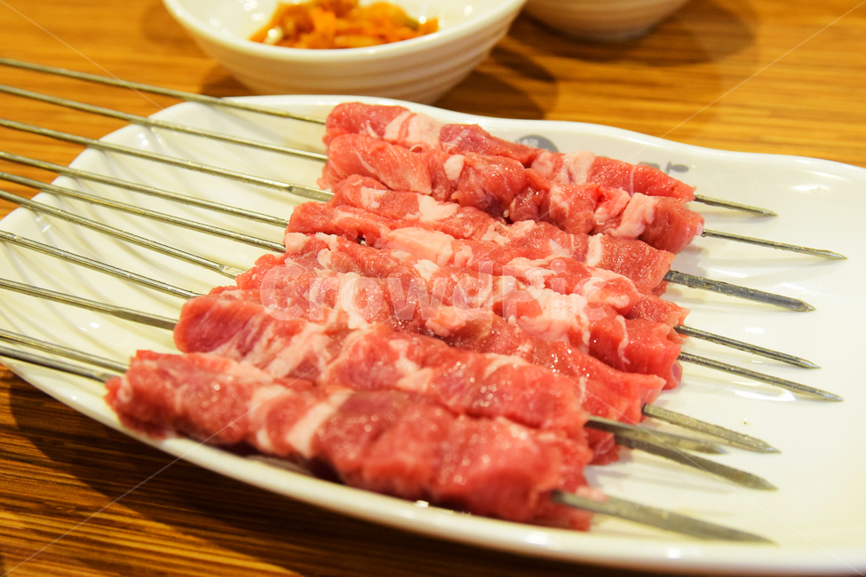 양고기,고기,음식,식사,요리,꼬치,생고기,날것,meat,meal,food,mutton,음식,식재료,요리,food,cook,meal,dishes,food reserves,육류,고기,meat