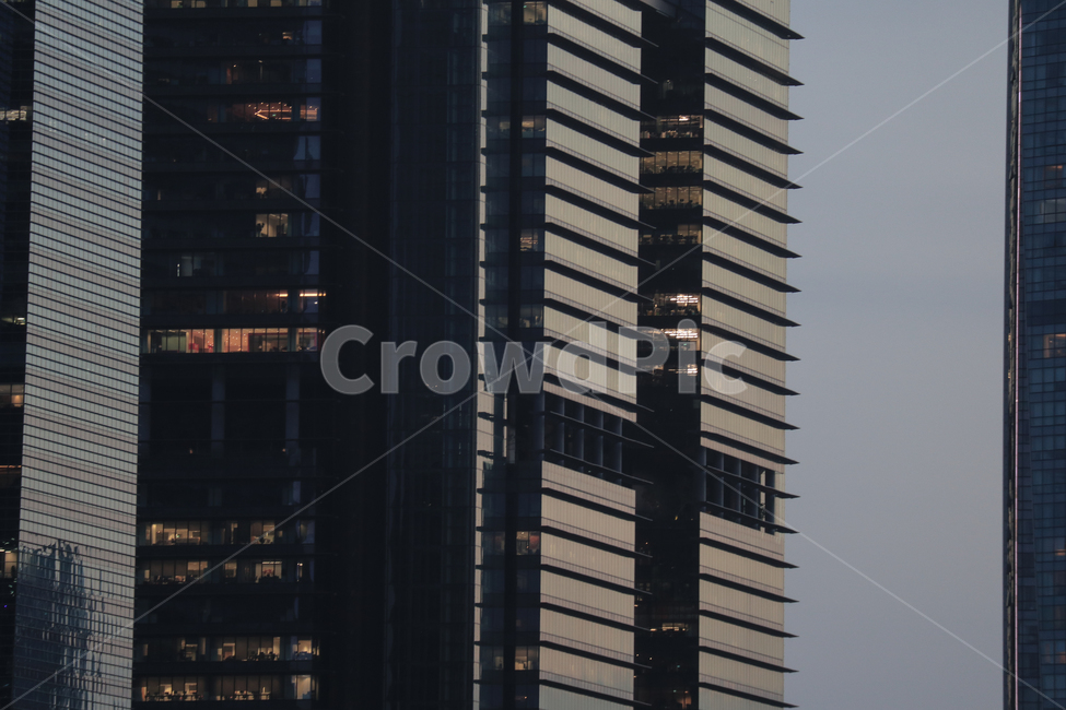 officebuilding,사무실건물,building,고층건물,highrise,시티,city,건물,urban,어반,town,도시,skyscraper,glassfacade,cityview