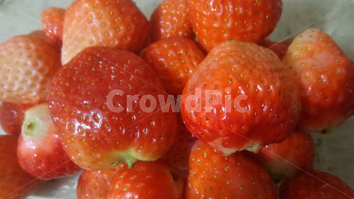 딸기,빨간열매,과일,strawberry,농산물,음식,식재료,요리,food,cook,meal,dishes,food reserves,과일,열매,fruit