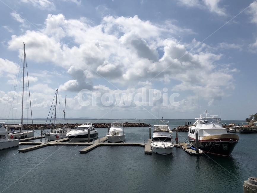 water,물,vehicle,교통,선박,watercraft,dock,독,port,포트,호주,바다