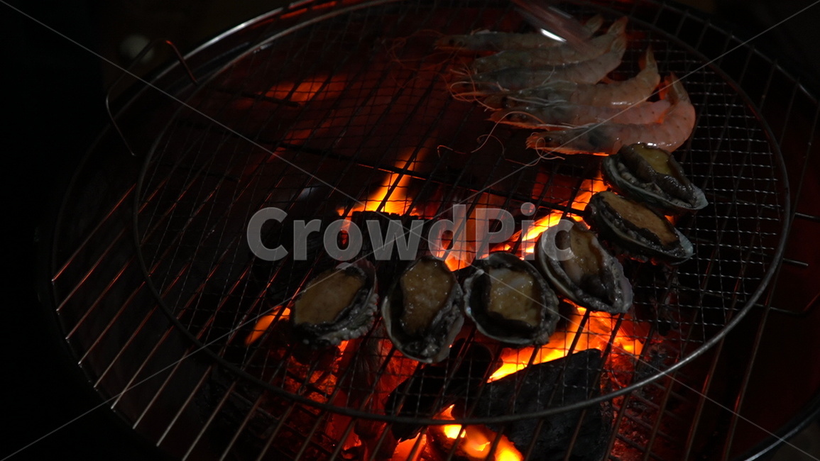 불,fire,장작,나무,숯,바베큐,bbq,seafood,해물,food,음식,새우,고기,전복