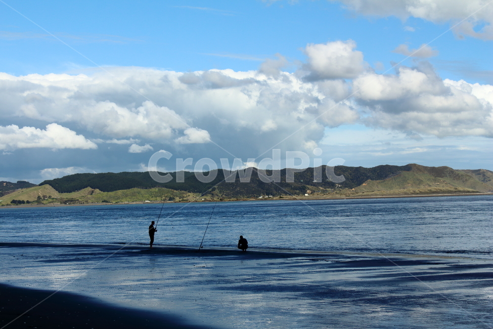 land,outdoors,옥외,nature,자연,water,물,sea,바다,ocean,대양,shoreline,해안선,날씨,구름,cloud,sky,하늘,낚시