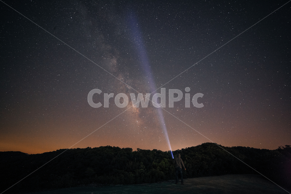 밤,별,은하수,밤하늘,하늘,galaxy,stars,night,nightview,자연,풍경,nature,landscape,야경,밤,nightscape,night,사람,인물,인간,human,person,여행,휴가,traveling,vacation,trip,outdoors,옥외