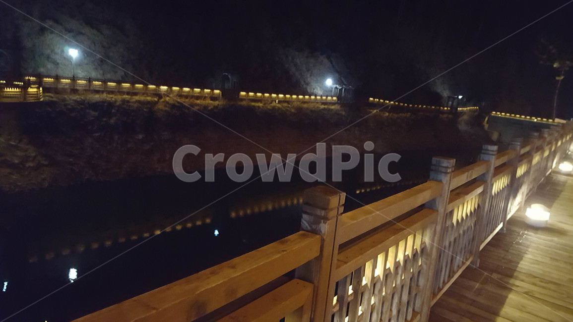저수지,조명,둘레길,울타리,야경,자연,풍경,nature,landscape,handrail,난간,banister