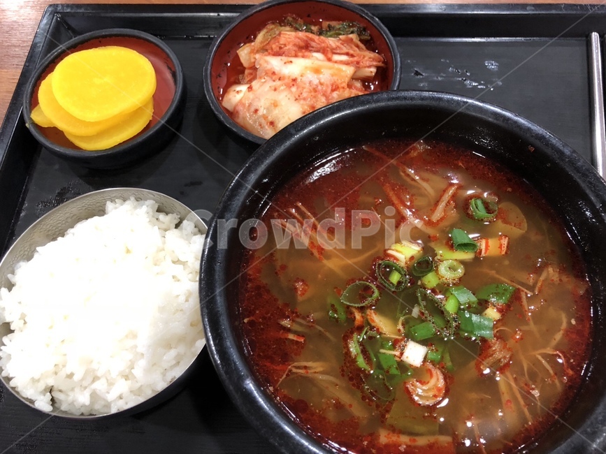 국밥,해장국,밥,식사,요리,음식,사발