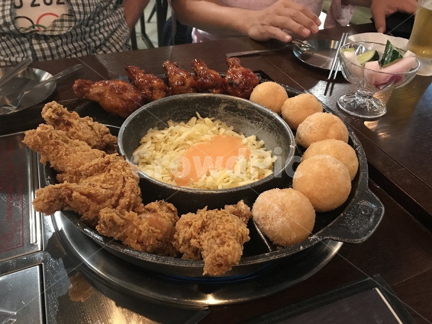 도쿄식당,신오오쿠보식당,koreanfoodinjapan,cheeseball,cheeseandchicken