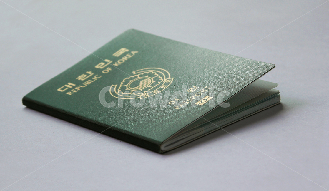 여권,한국여권,passport,대한민국여권,id,사물,물건,business,card,citizen,emigration,identification,identity,international,korea,pass,republicofkorea,security,한국,대한민국,여행,휴가,traveling,vacation,trip