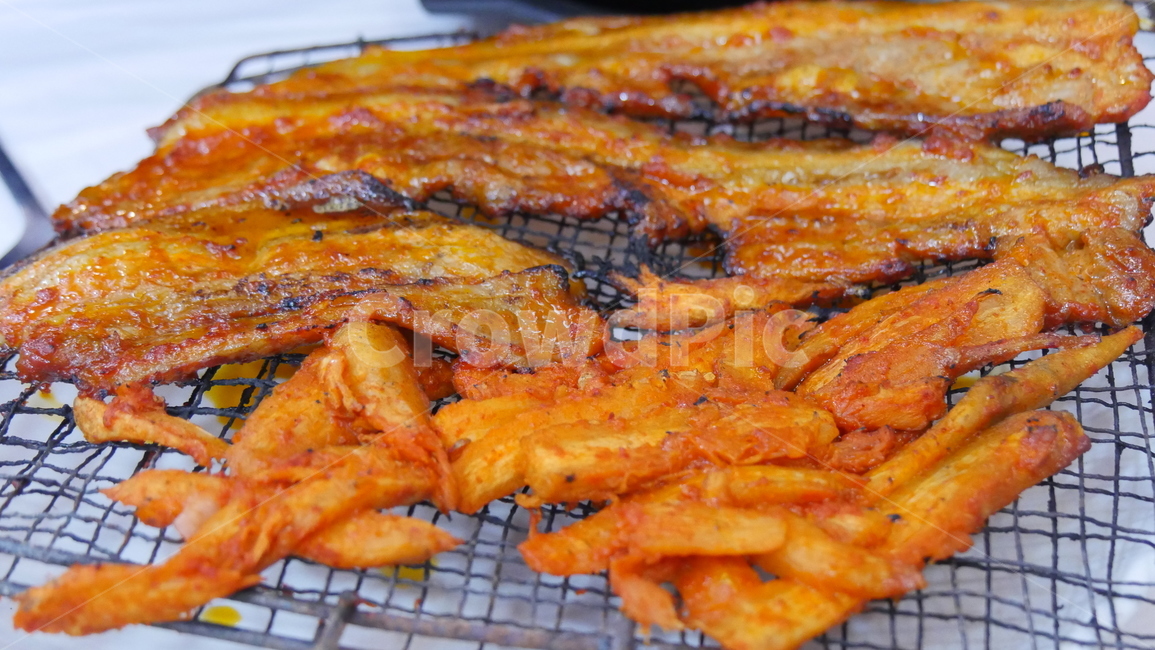 고추장삼겹살,더덕,철판,빨간색,음식