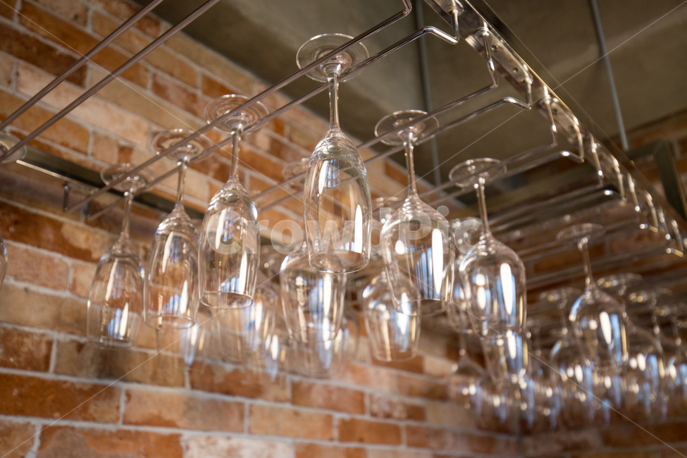 유리잔,와인잔,벽,컵,잔,술,사물,유리,cup,wineglasses,alcohol,술,주류,alcohol,인테리어,실내디자인,interior design