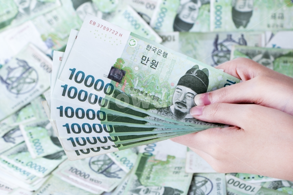 돈,지폐,현금,금융,은행,세배,새해,세뱃돈,계산기,다울,배경,백그라운드,설,명절,사람,인물,인간,human,person,신체일부,몸,body,금융,돈,finance,banking,money