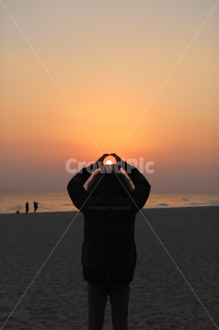 일출,강릉,새벽,바다,해,태양,포즈,분위기,감성,감성사진,해변,바다,beach,sea