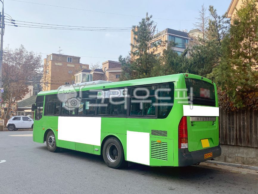 bus,commercial,commercialadvertisement,square billboard,outdoor advertising,sign board,citybusadvertisement,outdooradvertisement,Mockup image,commercialbillboard,busadvertisement,advertisingdesign,emptied,billboard,emptyspace,empty place,background,bus ad