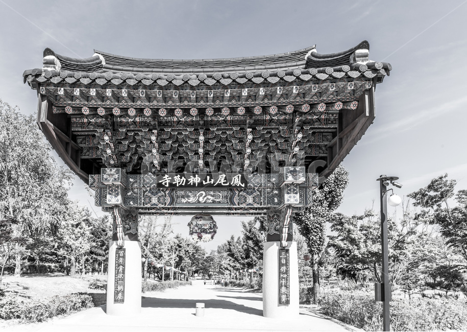 일주문,단청,문양,무늬,기와,사찰,한국전통,한국문화,korean traditional,korean culture,종교,신앙,religion,belief,faith,건축물,건물외관,exterior,building,structure,architecture,construction