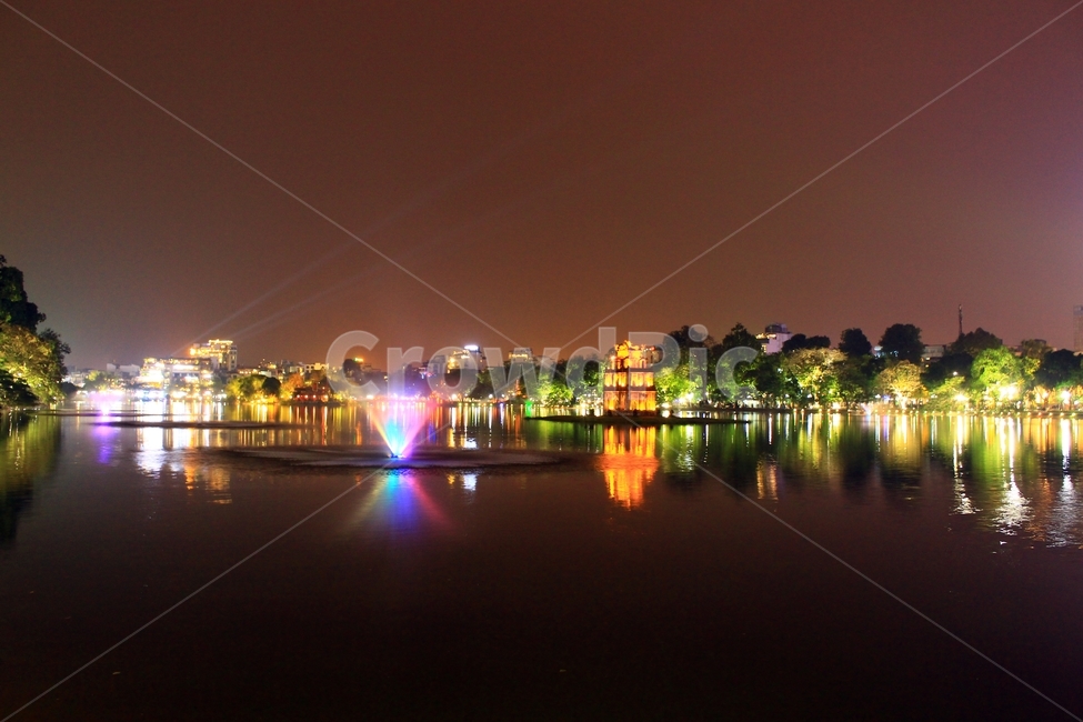 야경,풍경,호수,베트남,하노이,호안끼엠호수,vietnam,hanoi,lake,landscape,nightview,밤,night,밤풍경,야경,밤,풍경,nightscape,night,landscape,도시,city,해외,외국,세계,foreign,oversea,world,세계도시풍경,해외도시풍경,외국도시풍경,world cityscape,water,물