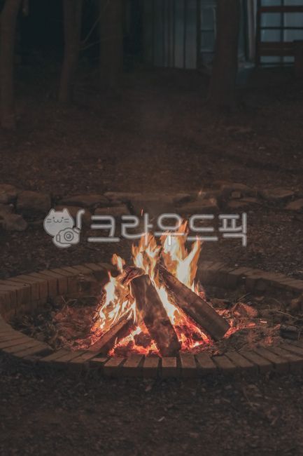 불,불멍,모닥불,장작불,캠프파이어,장작,화염,fire,flame,bonfire,불꽃,캠핑,감성캠핑
