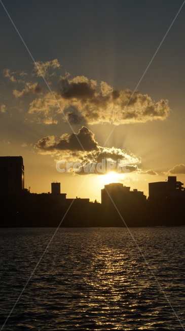 노을,해질녘,구름,그림자,호수,도시,풍경,city,landscape,실루엣,그림자,silhouette,shadow,flare,플레어,light,빛,sunlight,햇빛,nature,자연