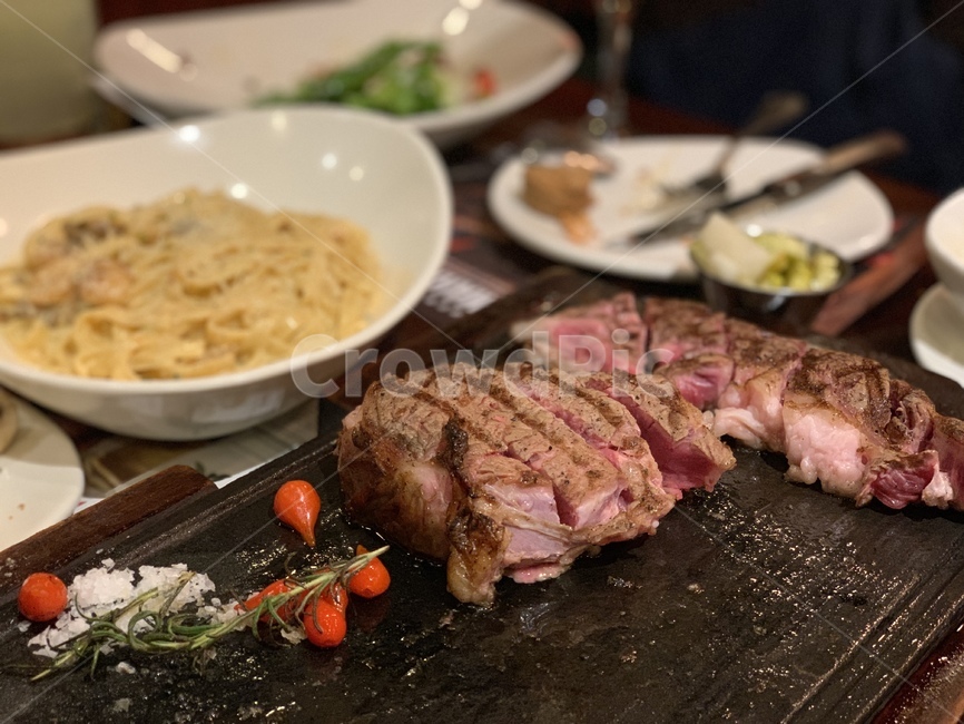 음식,스테이크,소고기,food,steak,beef,delicious,식사,meal,파스타,pasta,noodle,음식,식재료,요리,food,cook,meal,dishes,food reserves,육류,고기,meat,양식,서양음식,서양요리,western food,western dishes,western meal,western cook