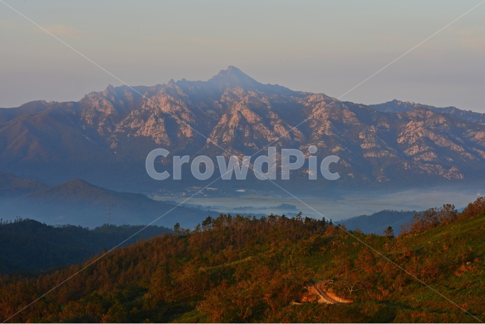 전남,영암,월출산,운해,아침,여명,mountainrange,산맥,outdoors,옥외,mountain,산,nature,peak,피크,자연,풍경,nature,landscape,한국자연풍경,한국자연경관,korea nature landscape