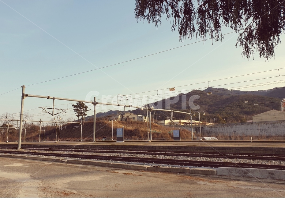 기찻길,traintrack,철도,railway,transportation,교통,rail,레일,풍경,교통,교통수단,traffic,transportation
