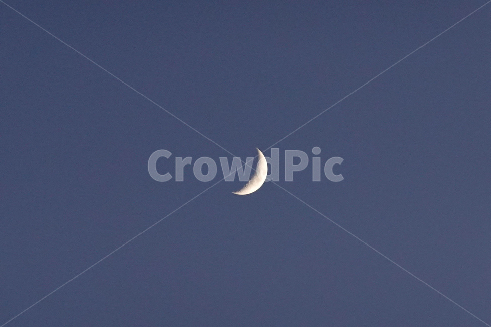 달,초승달,하늘,감성,밤,밤하늘,야경,밤,풍경,nightscape,night,landscape,nature,자연,outdoors,옥외,outer space,대기권 밖,moon,astronomy,천문학,universe,우주