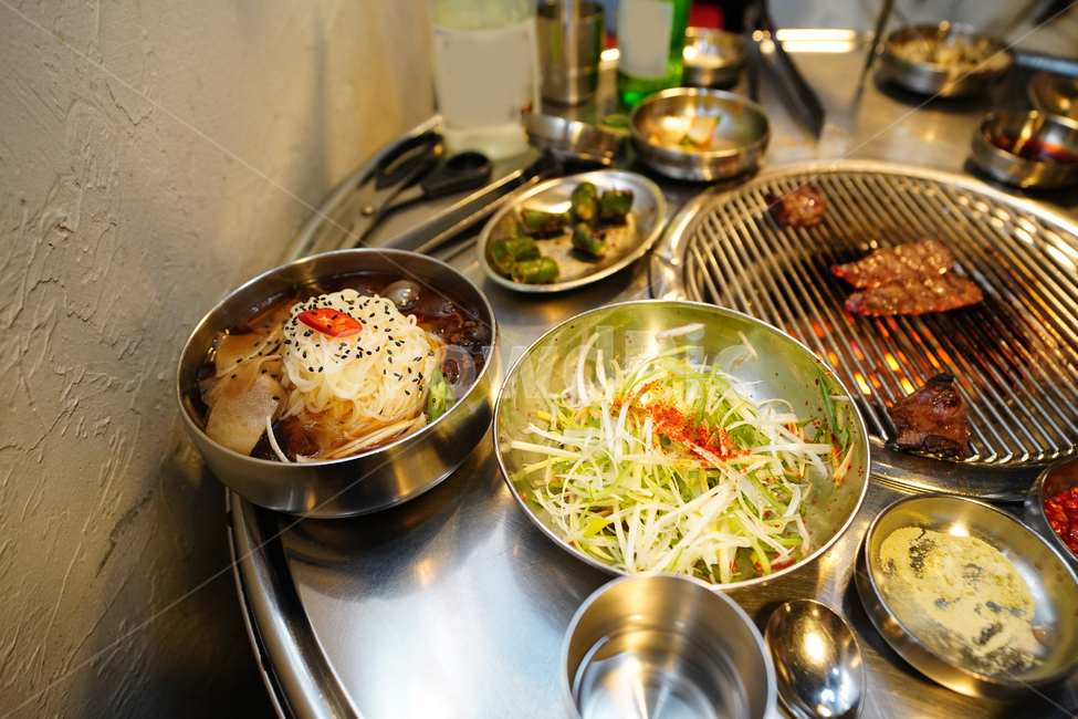 국수,야채,고기,식사,음식,푸드,술자리,먹방,파,불판,채소,면요리,한식,음식,식재료,요리,food,cook,meal,dishes,food reserves,육류,고기,meat,한식,한국음식,한국요리,korean food,korean dishes,korean meal,korean cook