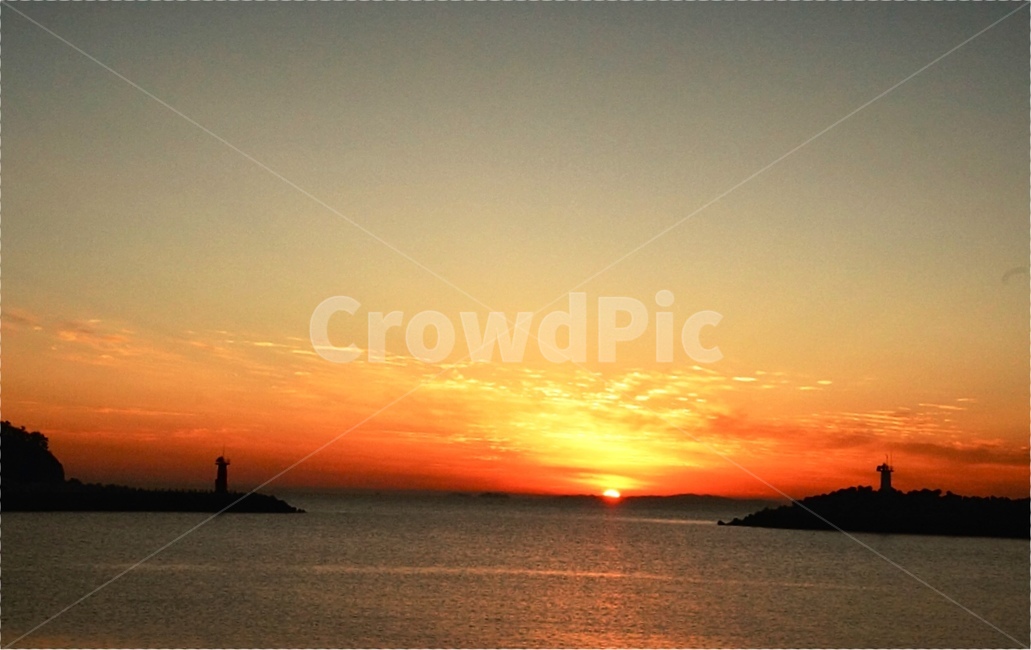 노을,겨울바다,바다,등대,sunset,lighthouse,등대,lighthouse,실루엣,그림자,silhouette,shadow,nature,자연,outdoors,옥외