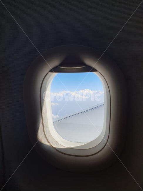 구름,비행기창문,비행기,창문,하늘,여행,휴가,traveling,vacation,trip,교통,교통수단,traffic,transportation