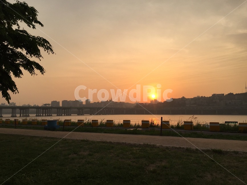 nature,자연,outdoors,옥외,sunset,일몰,redsky,붉은하늘,sky,하늘,한강,river,hanriver,한강공원