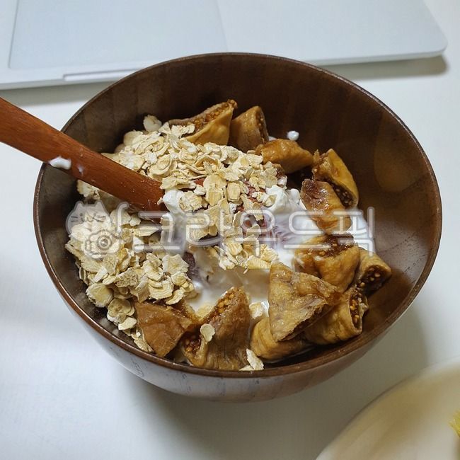 meal,식사,그릭요거트,요거트,샐러드,bowl