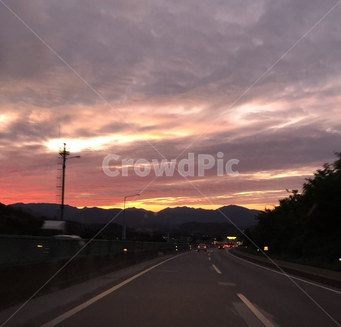 고속도로,노을,하늘,풍경,자동차,차,자연,풍경,nature,landscape,road,도로,highway,freeway,고속 도로,asphalt,아스팔트