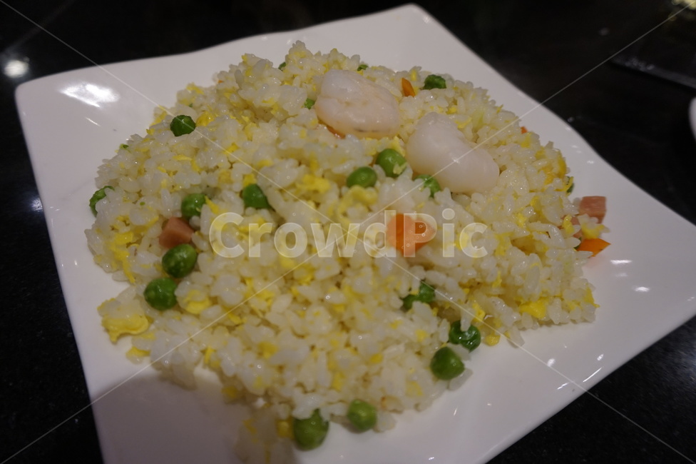상해,상해음식,음식,중국음식,새우계란볶음,볶음밥,저녁,완두콩,food,meal,식사,dish,delicious