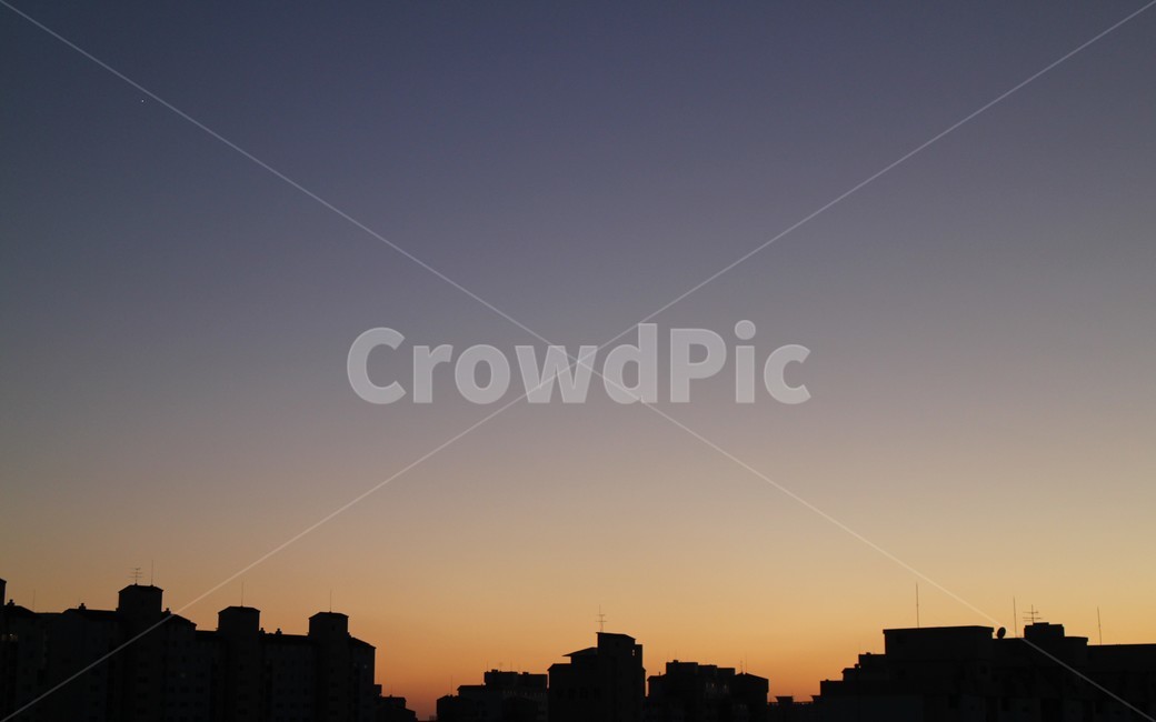 도시노을,노을,초저녁,아파트노을,감성,도시,풍경,city,landscape,실루엣,그림자,silhouette,shadow,nature,자연,outdoors,옥외