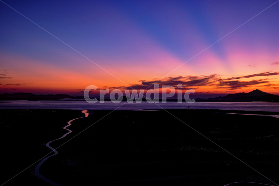 일몰,갯벌,바다,황혼,저녁,자연,풍경,구름,자연,풍경,nature,landscape,outdoors,옥외,dusk,sunset,dawn,새벽,sky,하늘,red sky,붉은 하늘