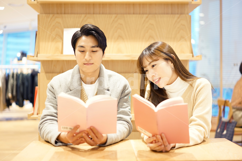 커플,연인,데이트,독서,책,연애,남녀,couple,사람,인물,인간,human,person,연인,커플,사랑,lover,couple