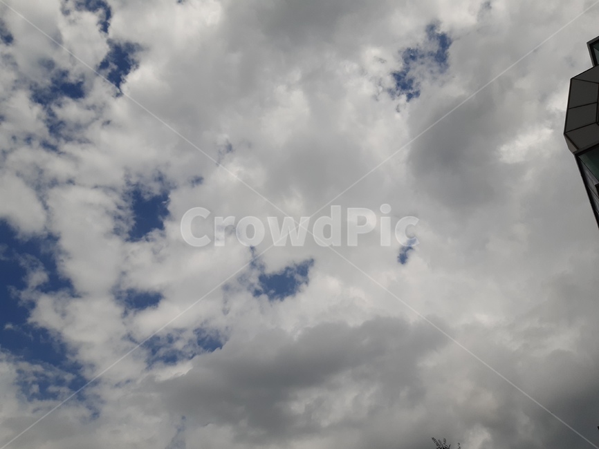 sky,cloud,White,white,blue