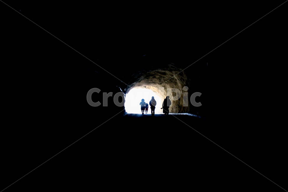 터널,풍경,사람,실루엣,silhouette,자연,풍경,nature,landscape,사람들,대중,군중,other people,crowd,인물실루엣,사람실루엣,character silhouette,human silhouette,person,human,인간