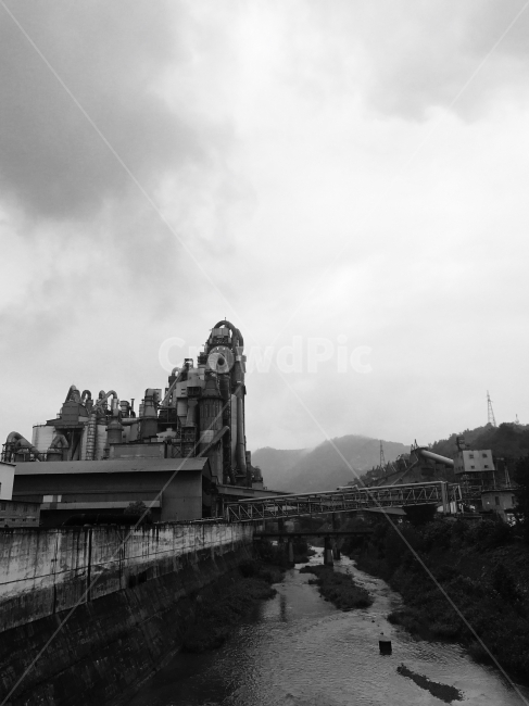 흑백,단양,공장,여름,구름,회색,흑백,모노톤,monochrome,black and white,산업,industry,industrial,제조업,manufacturing business,manufacturing industry