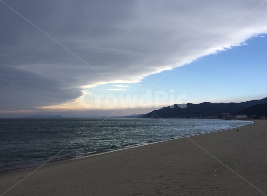 water,물,해안선,nature,자연,sea,바다,ocean,대양,옥외,beach,바닷가,연안,구름,하늘,풍경,모래사장,해수욕장
