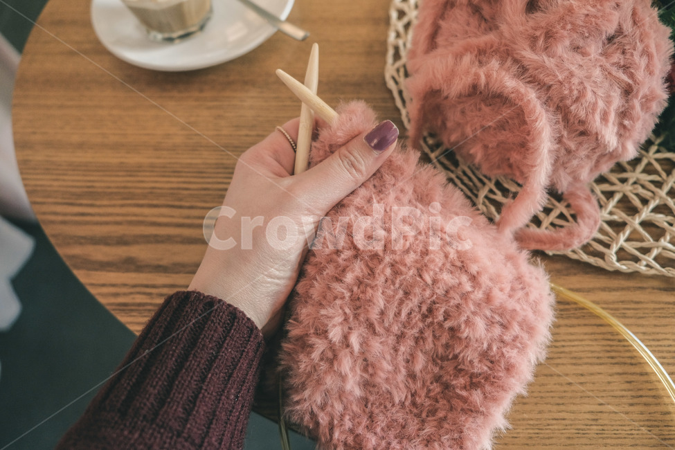hand knitting,winter,knitting,woolen yarn,hobby