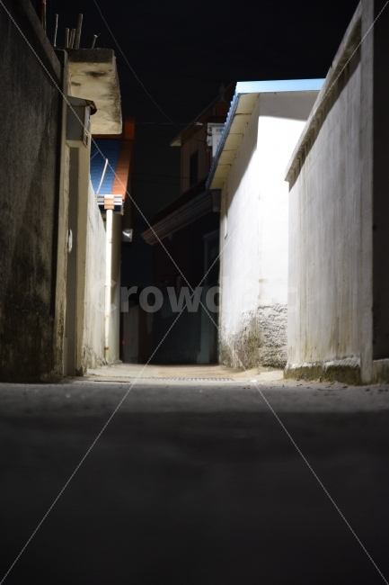 골목,가로등,거제도,밤,감성,야경,밤,풍경,nightscape,night,landscape,골목길,alley,road,도로,street,거리,building,건물,town,도시,city,시티,urban,어반