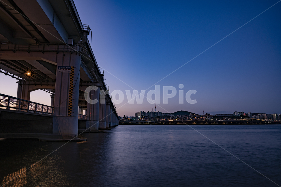 한강,야경,반포대교,반포한강공원,가을,야경,밤,풍경,nightscape,night,landscape,도시,city,한국도시풍경,한국도시경관,korea cityscape,road,도로,building,건물