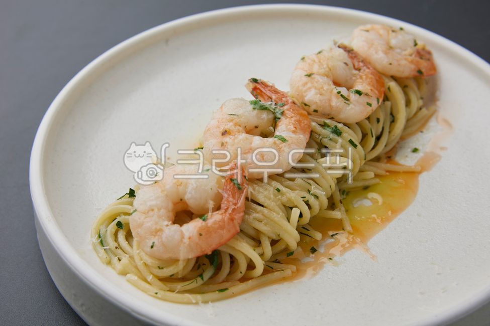 새우스파게티,스파게티,새우,면요리,해산물,seafood,shrimp,food,음식,plate,파스타