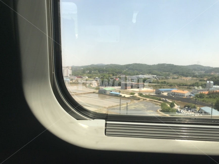 창밖,기차,기차안,ktx,여행,자연,휴가,창,시골