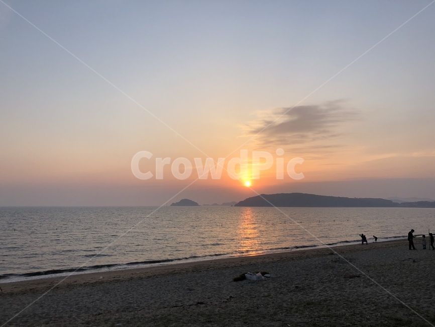 nature,자연,outdoors,옥외,인간,human,황혼,sky,햇빛,sunlight,dawn,일몰,붉은하늘,새벽,redsky,하늘,자연,풍경,nature,landscape,sunset,red sky,붉은 하늘,dusk