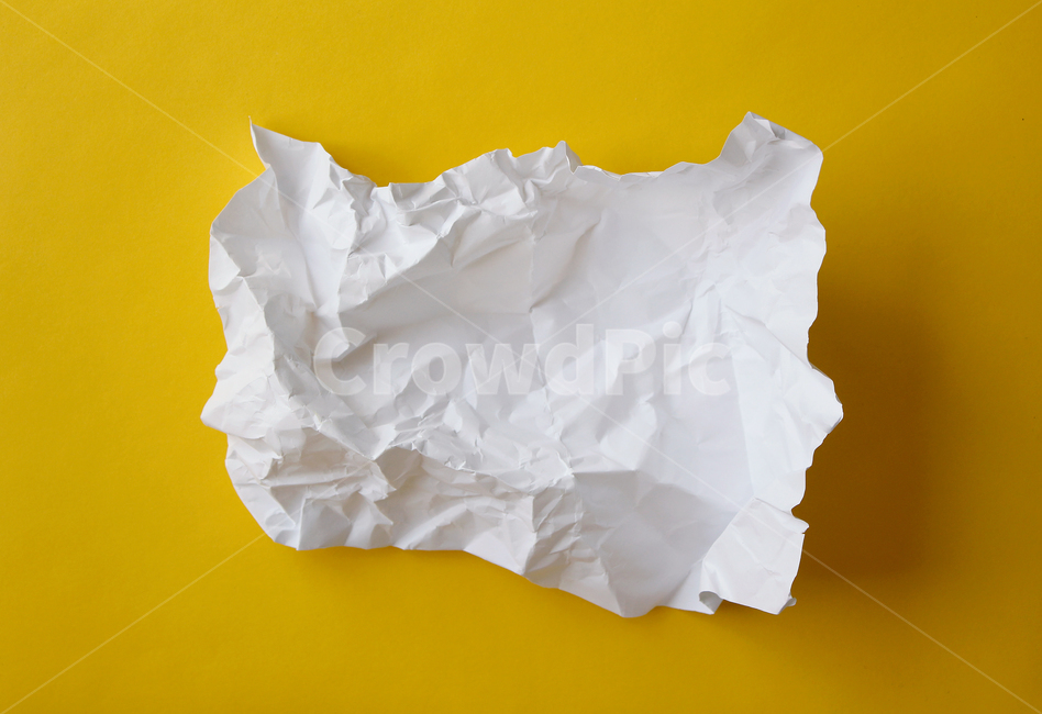 종이,구김,구겨진,흰색,노란색,노랑,blank,crumpled,crumpledpaper,empty,nobody,object,old,paper,ripped,topview,vintage,white,yellow,옐로우,페이퍼,주름,노란배경,하얀색,화이트,쓰레기,비어있는,빈,연출,컨셉,콘셉,direction,concept