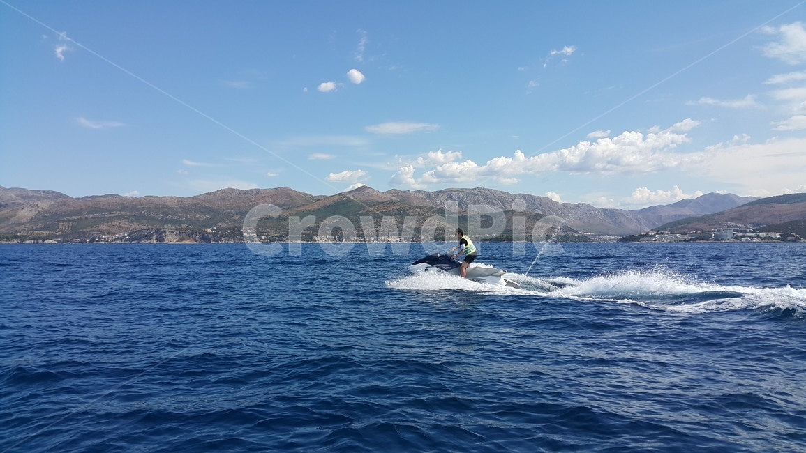 제트스키,인간,person,사람,바다,summer,레포츠,수상스포츠,수상레저,jetski,시원한,해변,sea,활동적인,휴가,여름여행,여름,자유,힐링,즐거운,남자,운동,건강,여름,계절,summer,season,사람,인물,인간,human,person,여행,휴가,traveling,vacation,trip,스포츠,레저,운동,sports,leisure,exercise