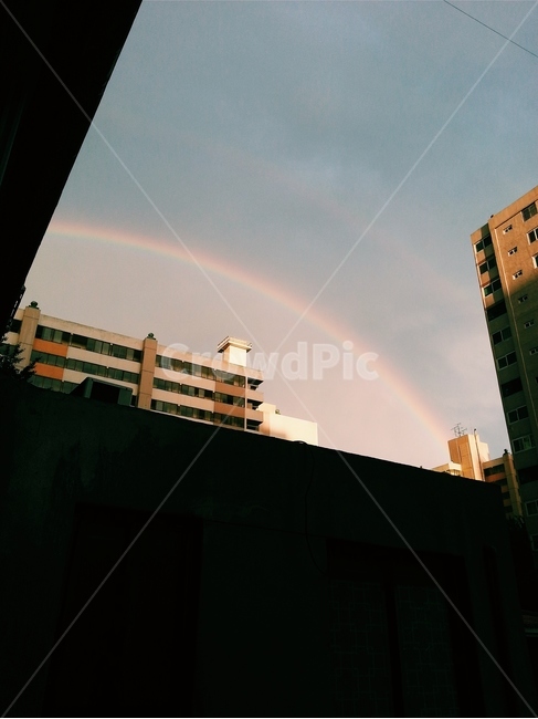 무지개,rainbow,초저녁,저녁,하늘,sky,도시,풍경,city,landscape,nature,자연,outdoors,옥외